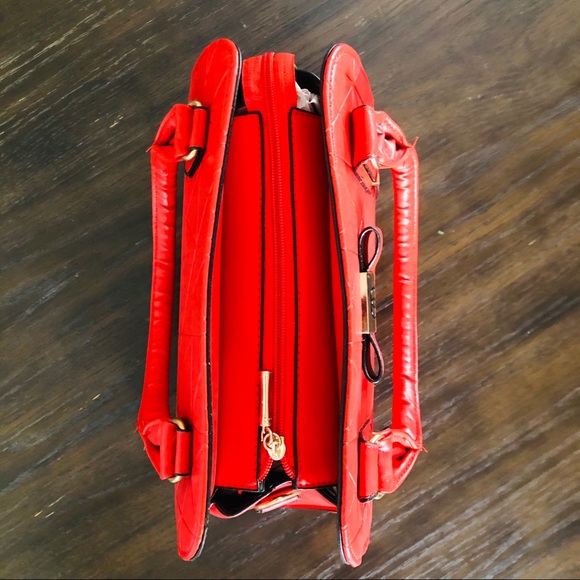 Red Leather Shoulder Handbag, Fashion Purse - Picture 6 of 8